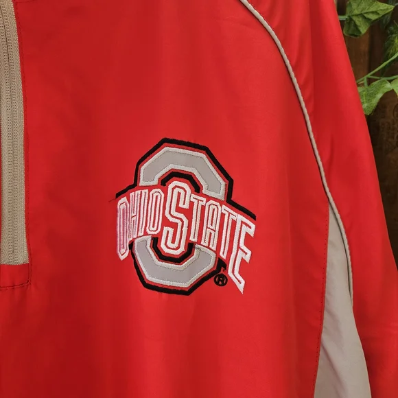 Red Ohio State Buckeyes Windbreaker Jacket - Picture 6 of 7